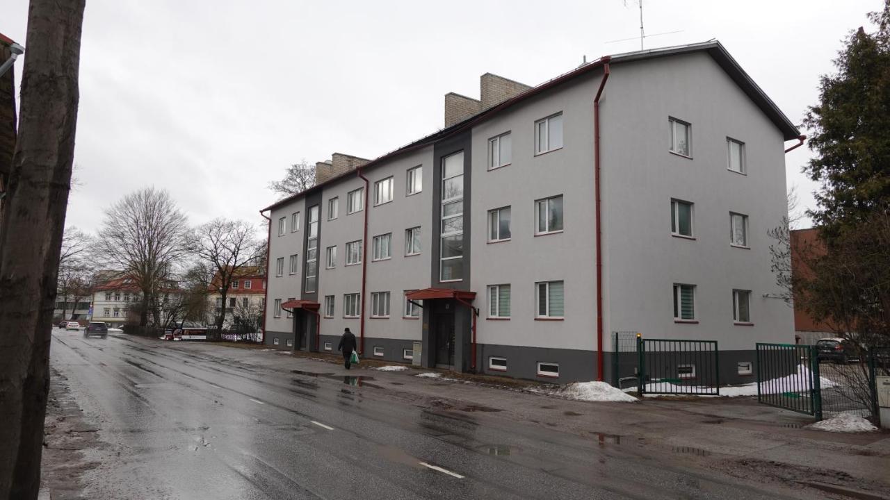 Cozy Telliskivi Apartment Near City Centre Tallinn Exterior photo